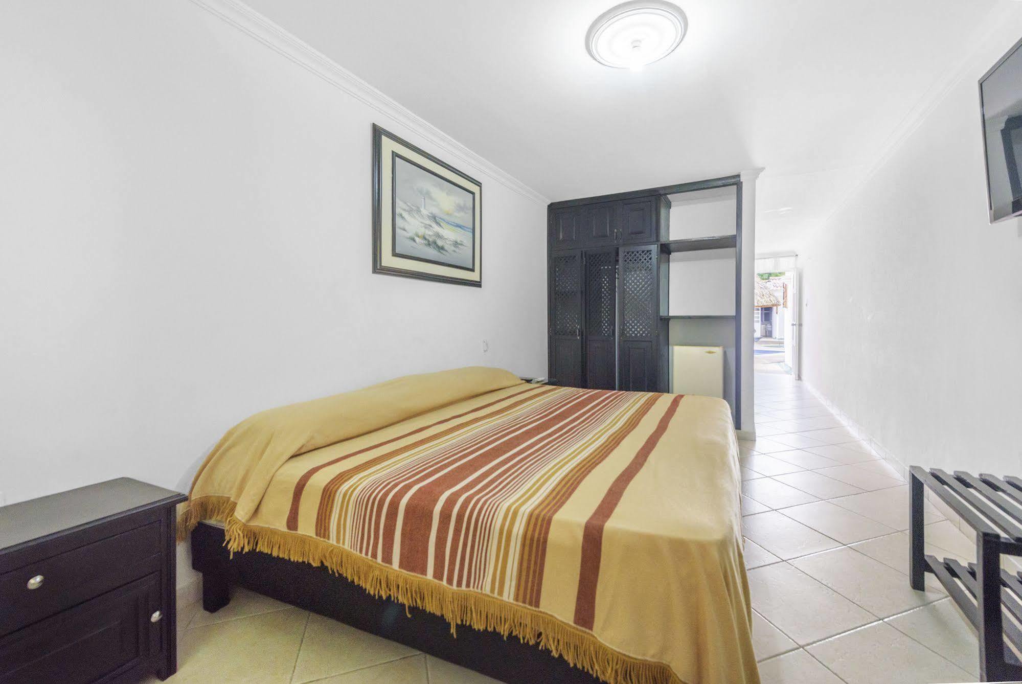 Santa Barbara Hotel Country Вільявісенсіо Екстер'єр фото